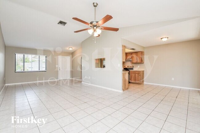 Building Photo - 7202 Kumquat Rd