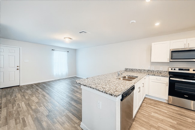 Building Photo - 15535 Taylorcrest Dr