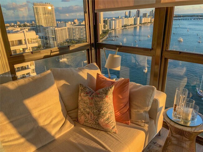 Foto del edificio - 9 Island Ave
