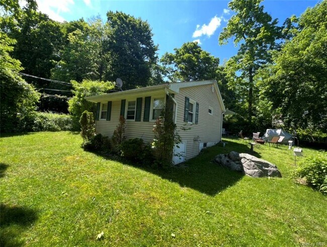 Foto del edificio - 1 Irene Rd