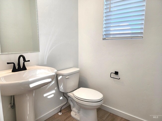 Building Photo - 12267 W Endsley Ln