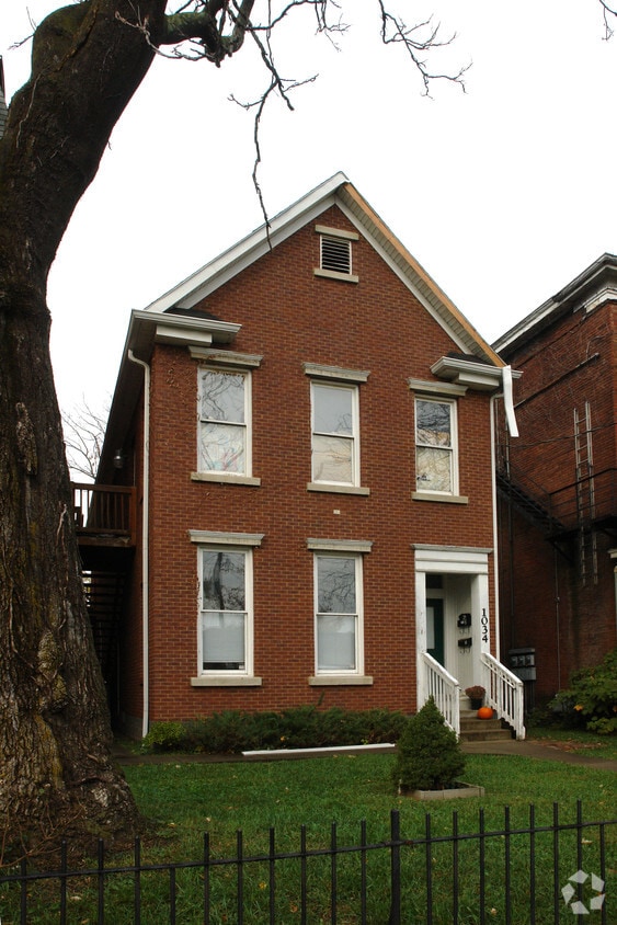 Building Photo - 1034 S 6th St