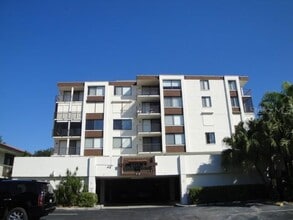 Building Photo - 6269 Palma Del Mar Blvd S