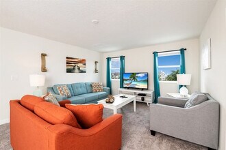 Building Photo - 1698 Moon Valley Dr