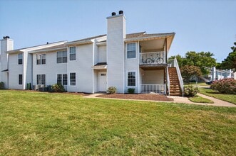 Building Photo - 512 Treble Ct