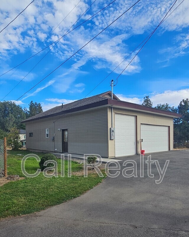 Primary Photo - 1504 S Latawah St