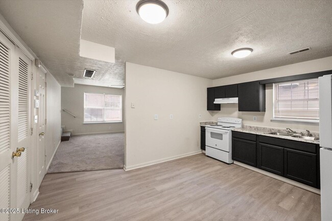 Foto del edificio - 1351 S 20th St