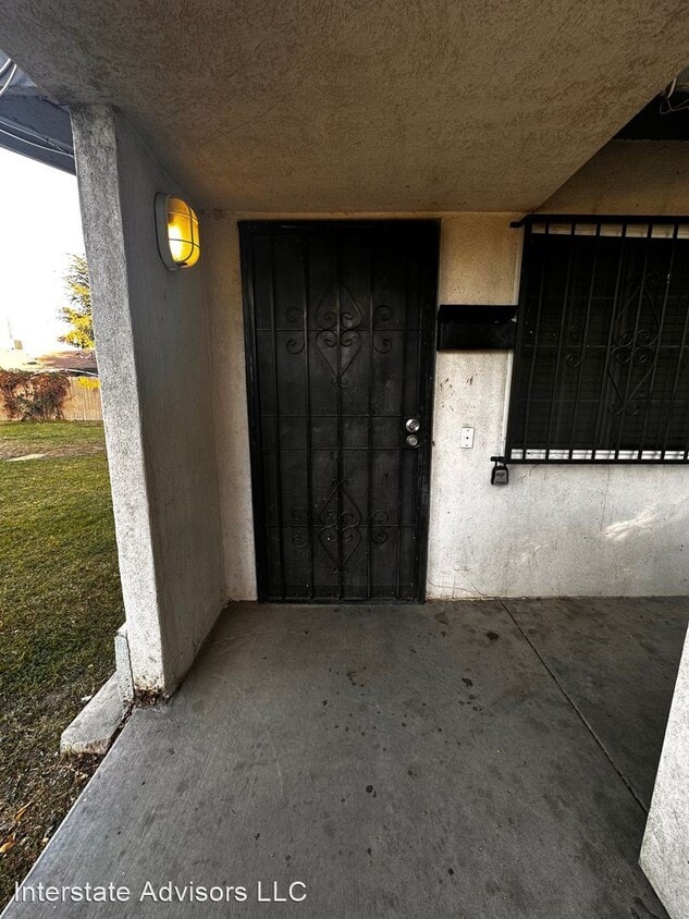 Primary Photo - 2 br, 1 bath House - 1016 South Robinson