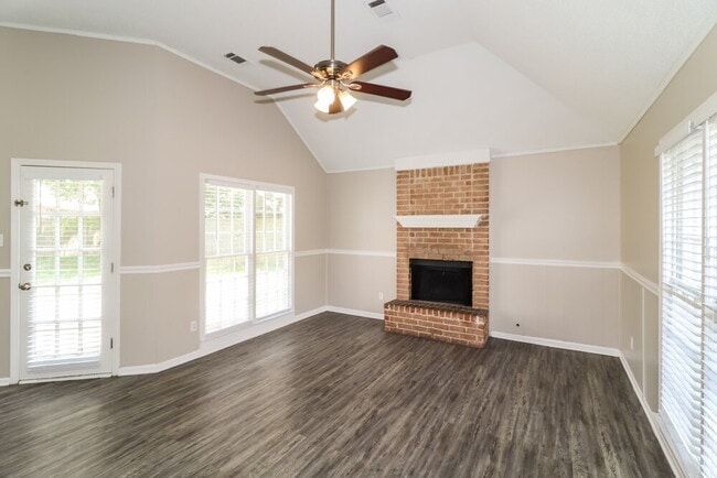 Building Photo - 4520 S Germantown Rd