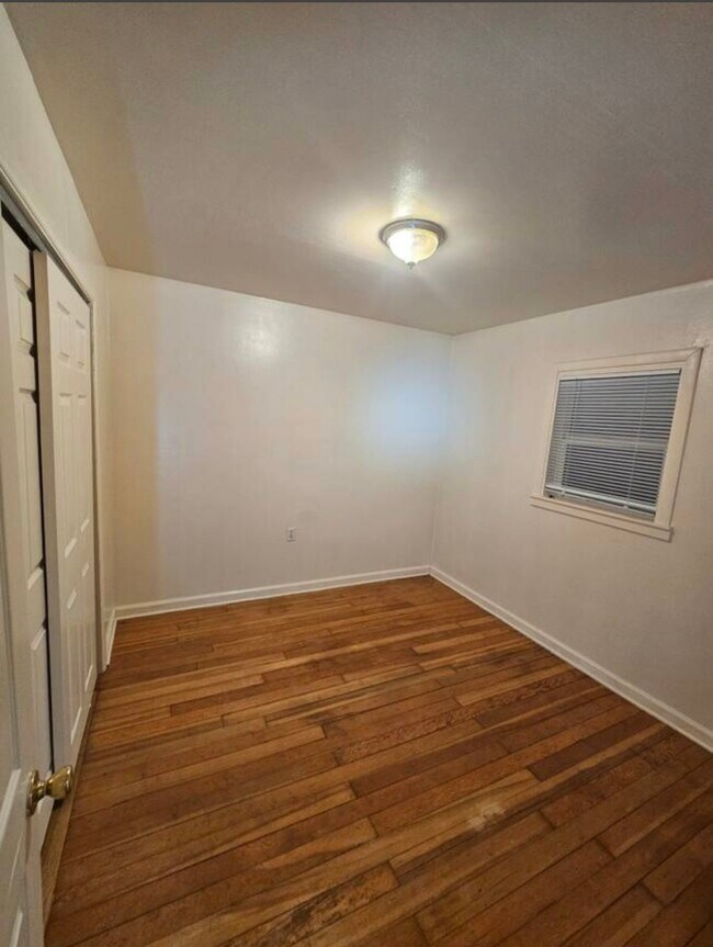 Foto del edificio - 3309 Albany Way