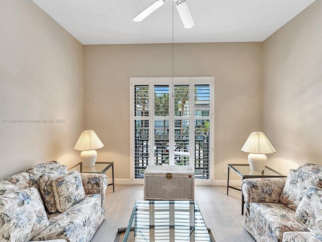 Foto del edificio - 1550 S Ocean Ln