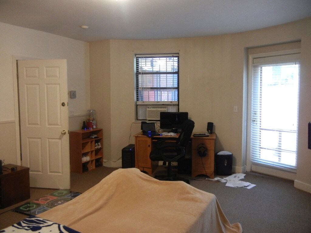 Primary Photo - 614 Massachusetts Ave