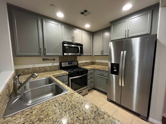 Foto del edificio - Beautiful Home in San Luis Obispo - Groups...