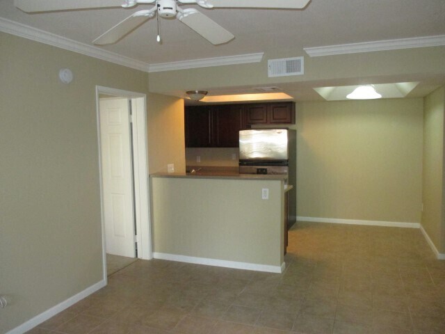 Building Photo - 1720 E. Thunderbird Road #1015