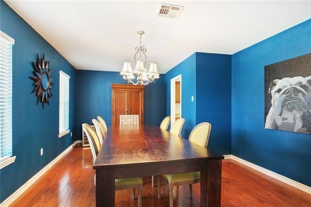 Foto del edificio - 2005 Satsuma Ave