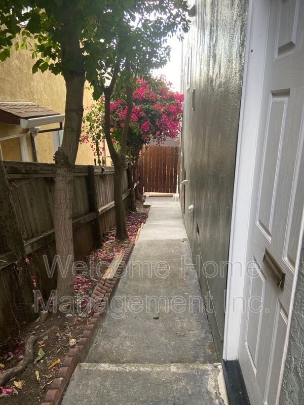 Foto principal - 16775 Rolando Ave