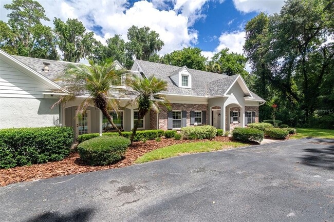 Foto del edificio - 2506 SW 9th Dr