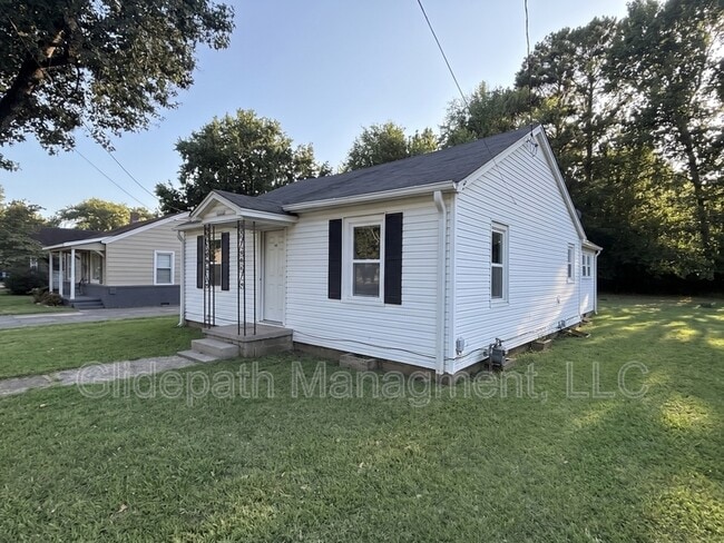 Building Photo - 1809 S Culberhouse St