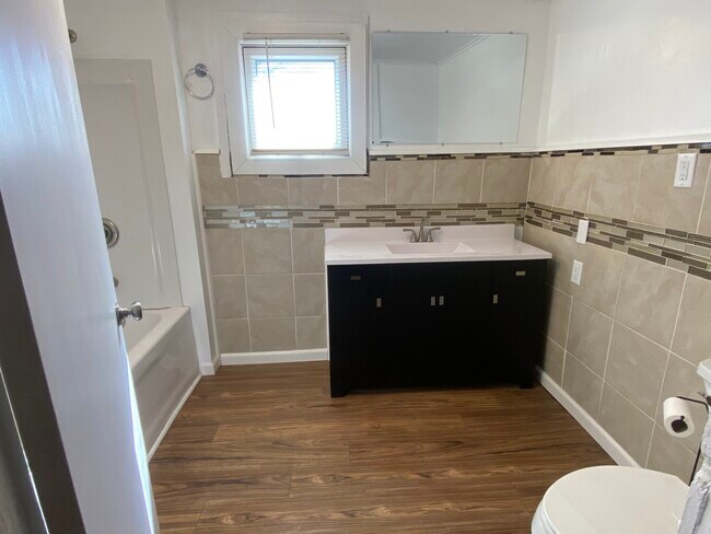 Main level Bathroom - 1332 E Michigan Ave