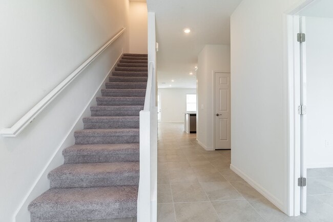 Building Photo - Brand New 3-Bed 2.5-Bath Town Home with La...