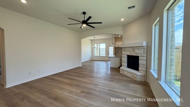 Building Photo - 7111 Saguaro St