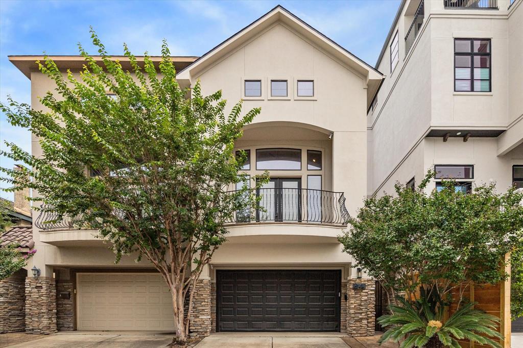 614 W Bell St Unit A, Houston, TX 77019 Condo for Rent in Houston, TX