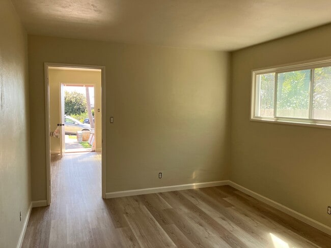Bed Room - 4554 Pescadero Ave