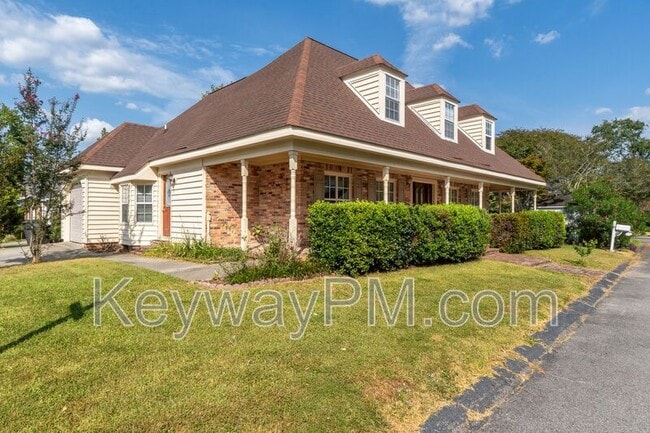 Foto del edificio - 15 Mulberry Ln