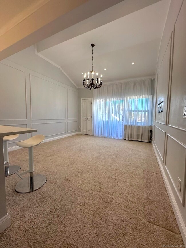 Building Photo - 163 South St