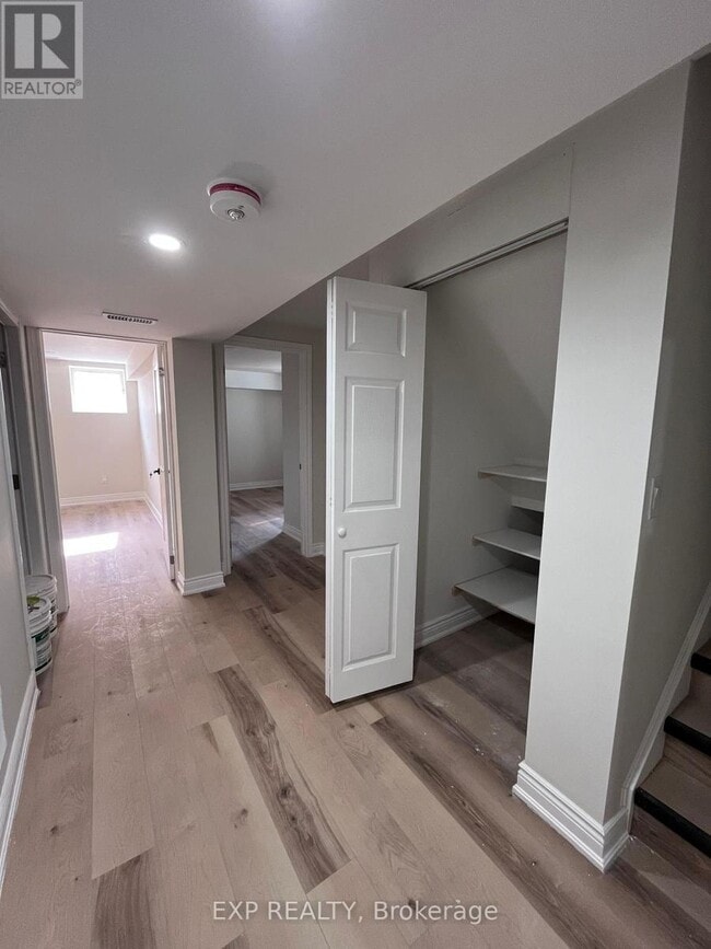 Building Photo - 145 Betony Dr