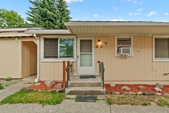 Building Photo - 45 E Euclid Ave