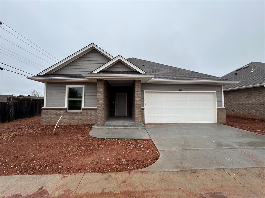 Primary Photo - 6812 Labelle Dr
