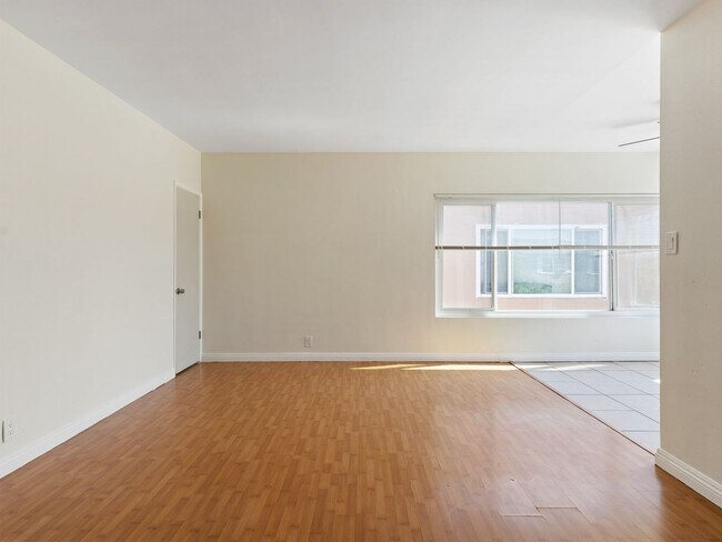 Foto del interior - 731-745 Orange Avenue