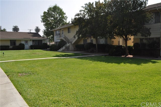 Building Photo - 534 Roosevelt Rd