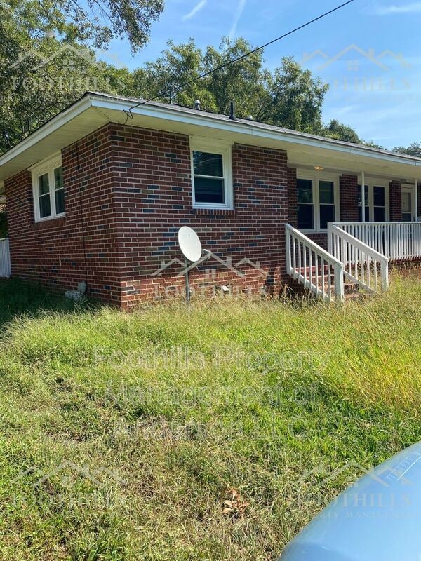 Building Photo - 3315 Berry Ln