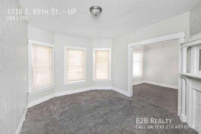 Building Photo - 1318 E 85th St