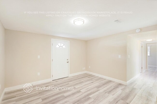 Building Photo - 7111 Dellwood Dr