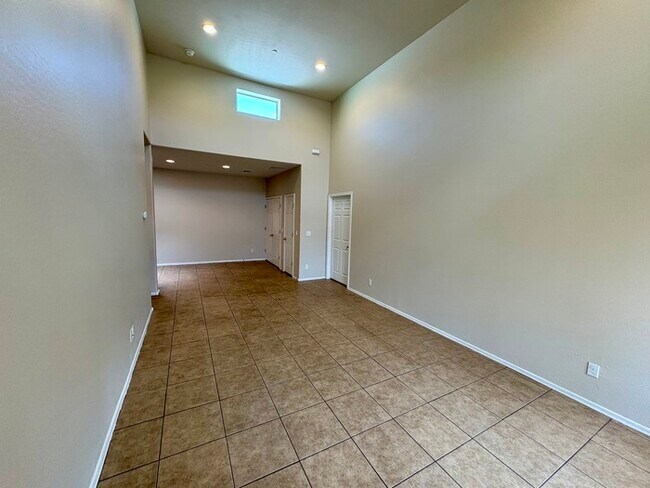 Foto del edificio - 8940 W Olive Ave