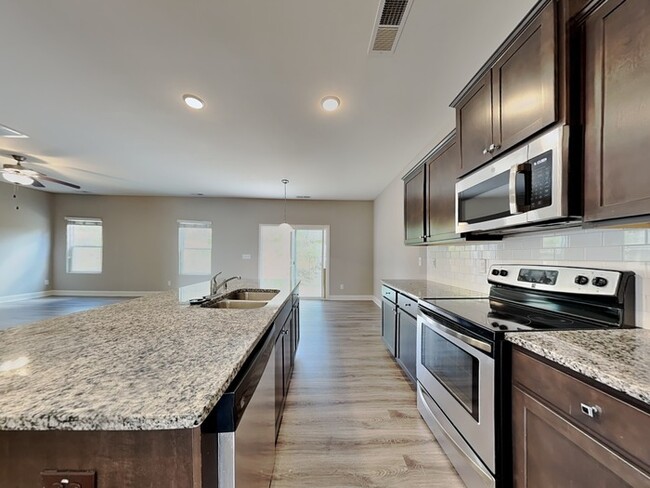 Foto del edificio - 3624 Massey Ridge Ct