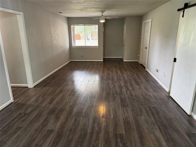 Foto del edificio - 2607 Clearview Cir