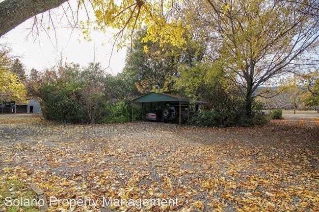 Building Photo - 6202 Pleasants Valley Rd