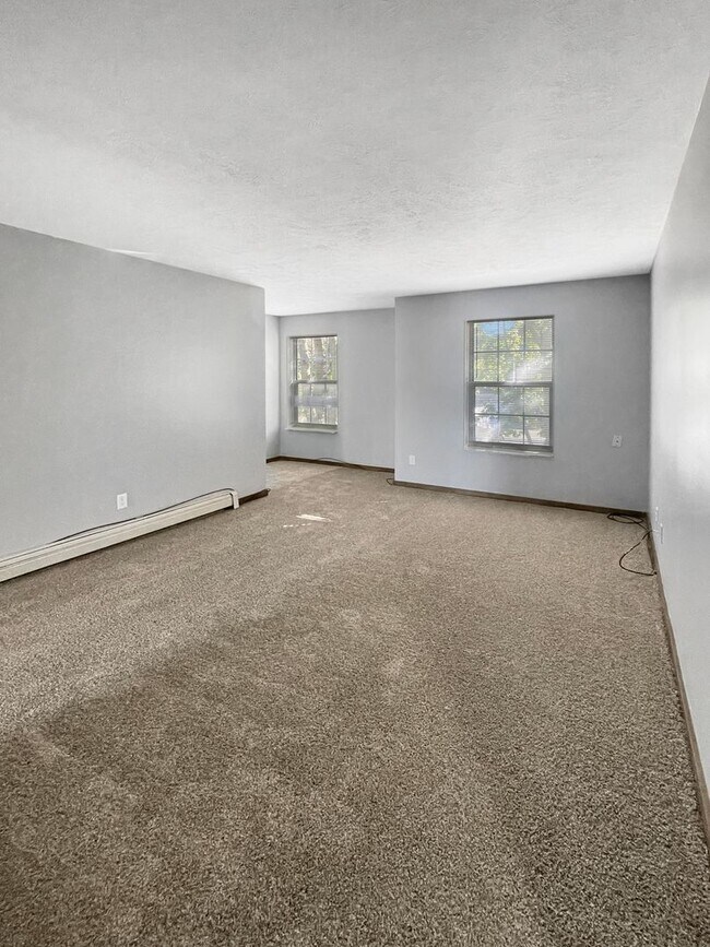 Foto del edificio - 3138 Byron Center Ave SW
