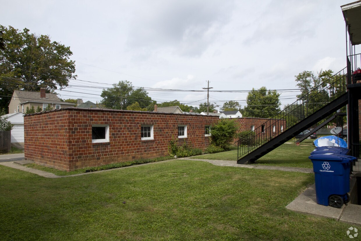 846852 Kenwick Rd, Columbus, OH 43209 Apartments in Columbus, OH