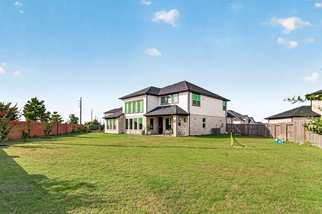 Building Photo - 21231 Aristad Ln