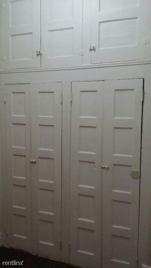 Foto del edificio - 2 br, 1 bath  - 7508 61st St 2nd Fl