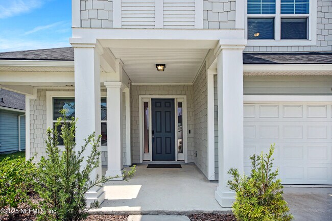 Building Photo - 179 Horsetail Ct