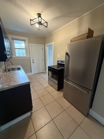 Cocina - 2613 Cleveland St