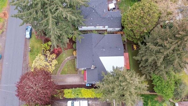 Foto del edificio - 15209 6th Ave NE