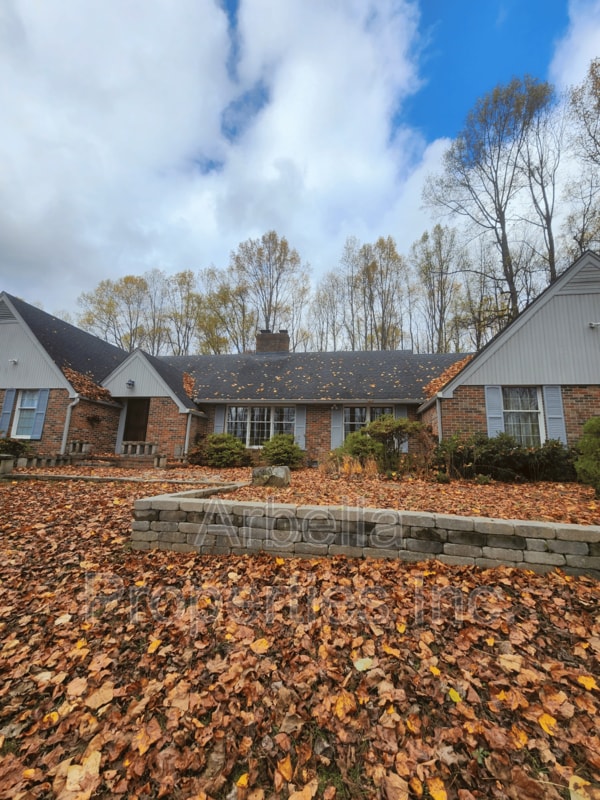 239 Barger Hollow Rd, Blountville, TN 37617 House Rental in