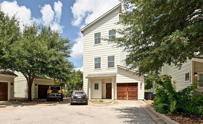 Building Photo - 1000 Muse Ln